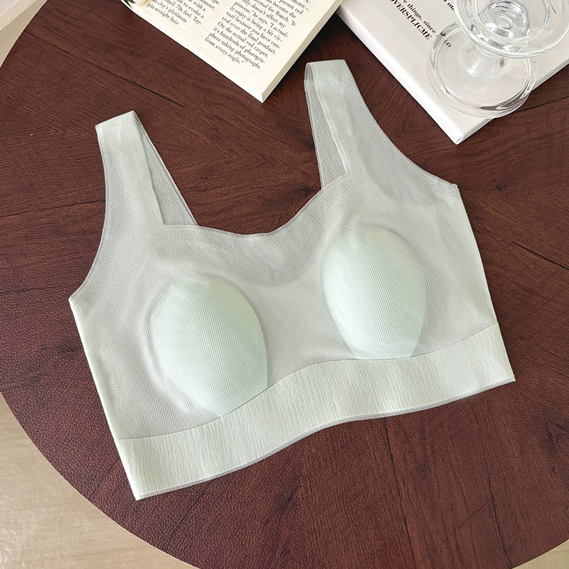 Ultra-thin Bra, breathable supporting shockproof design, plus-size options