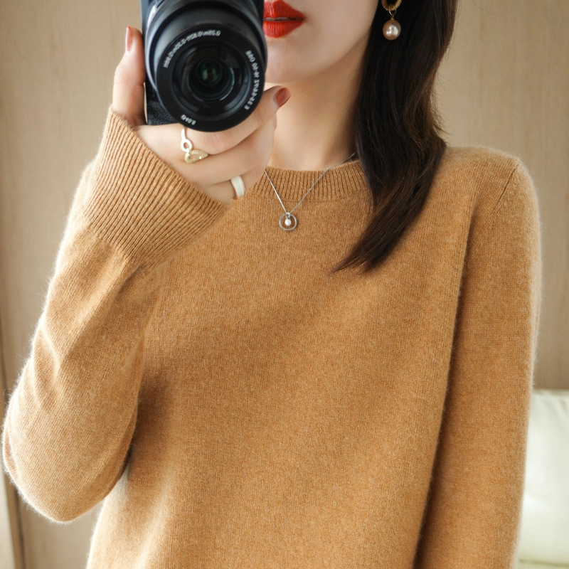 Wool Blend 2025 Autumn and Winter New Women's Loose Round Neck Solid Color Short Pullover Knit Base Sweater