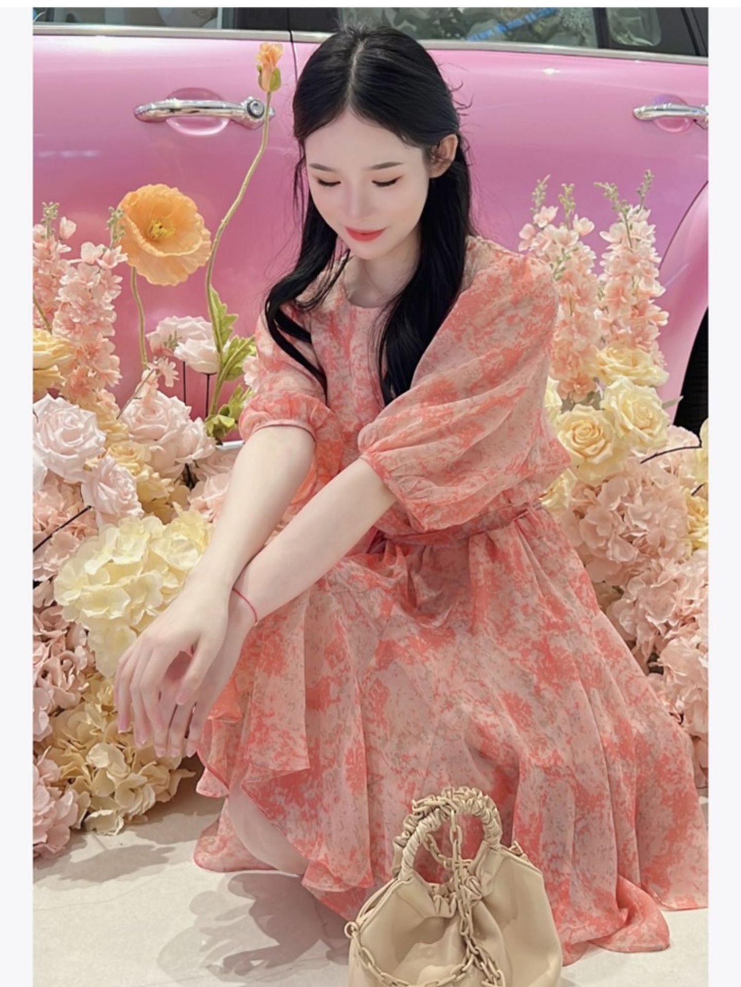 Váy hoa maxi nữ chất liệu chiffon tay ngắn thắt eo — Màu hồng chi tiết 5