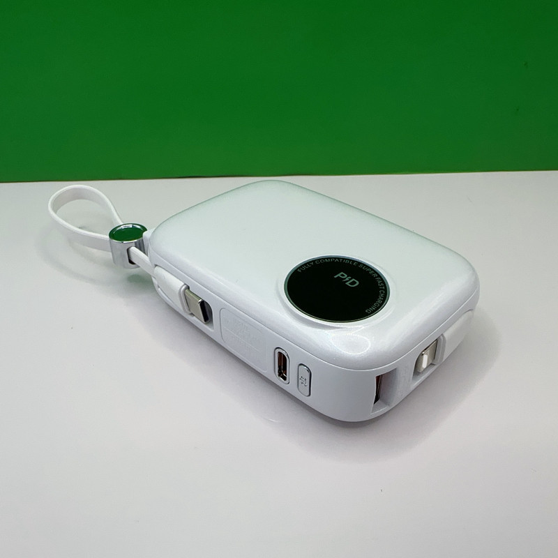 同方3C 22.5Wカメラ快充宝携帯ミニプレゼント10000ミリアンペア自帯線移動電源|undefined