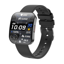 �羳U17�����ֱ�1.85��AMOLED�����������X�Ͻ��{��ͨԒ�\�ӷ�ˮ