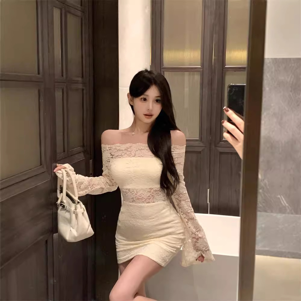 섹시한 오프 숄더 오프 숄더 오프 숄더 원피스 여성용 가을 새로운 슬림 핏 슬림 핏 플레어 슬리브 속이 빈 레이스 힙 랩 스커트