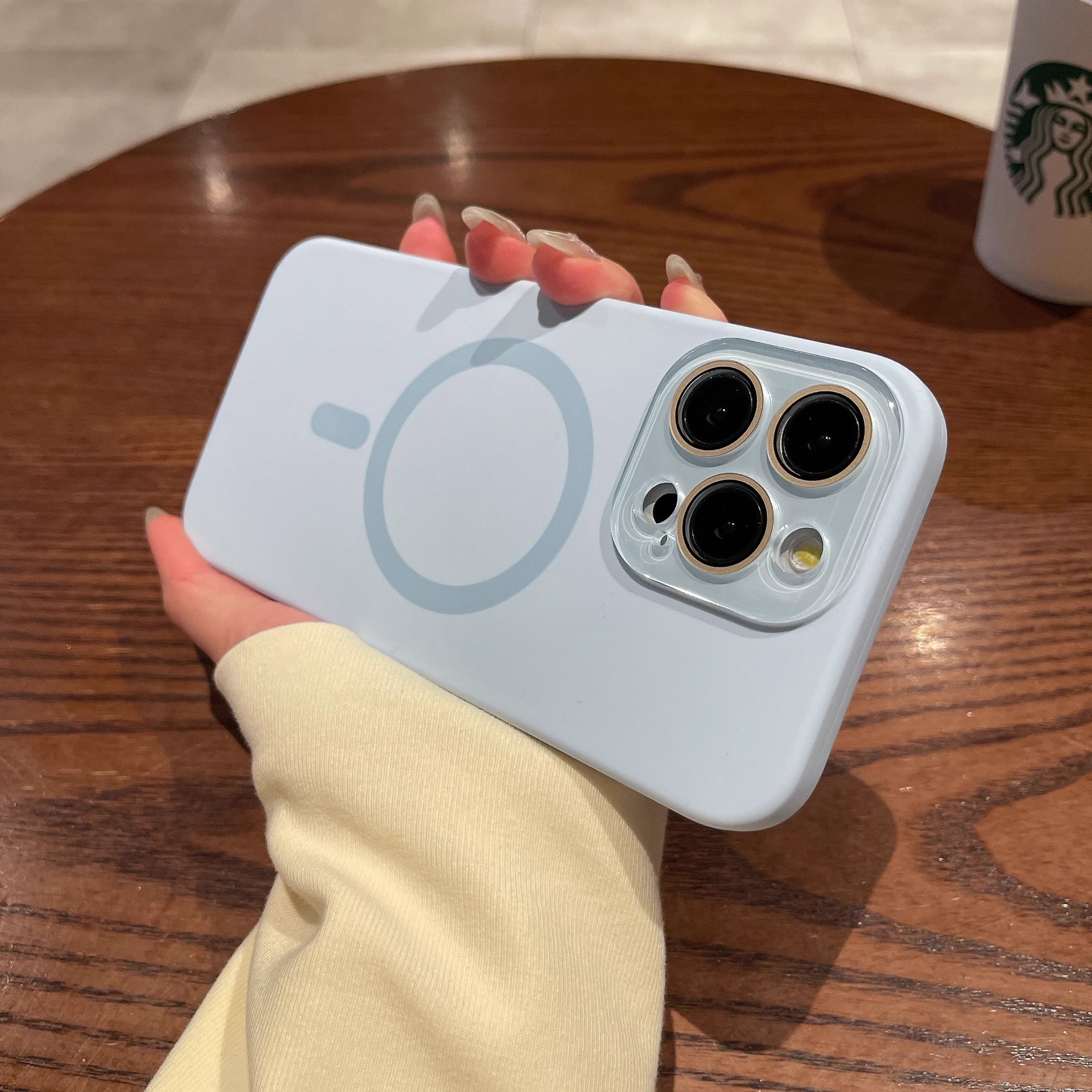 Ventana pequeña de color sólido simple succión magnética para iPhone 16ProMax funda para teléfono móvil 14 Apple 15 hombres y mujeres 13 todo incluido