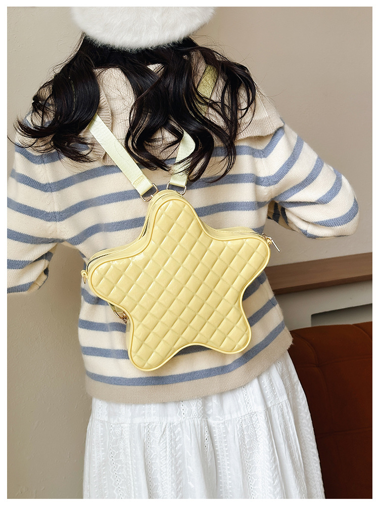 2025 New style fashionable star Backpack, diamond-shaped PVC jelly bag, fresh and sweet campus ladies' backpack undefined