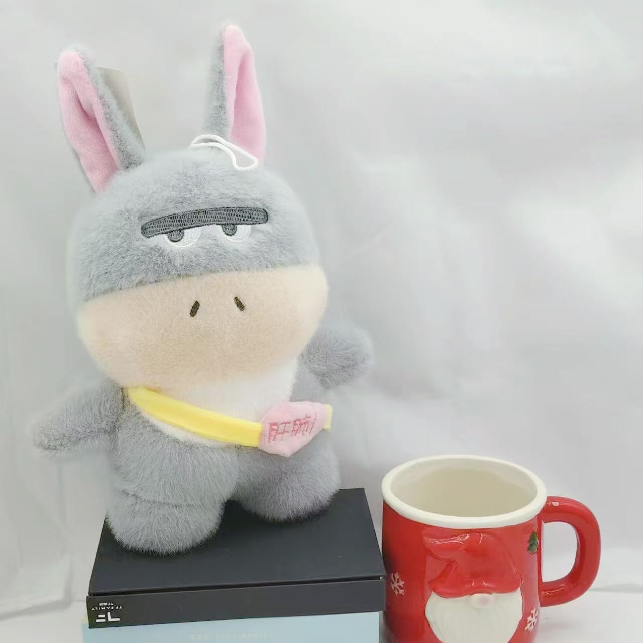 Nuevo flujo de ocho pulgadas juguetes de peluche agarrar muñecas de boda tirar muñecas empujar regalos al por mayor