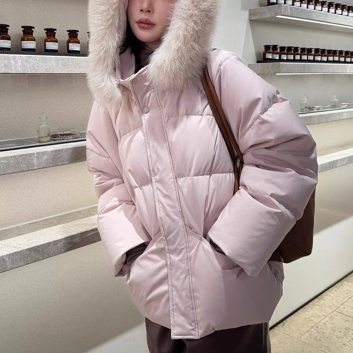 香榭颂 90白鸭绒狐狸毛短款羽绒服