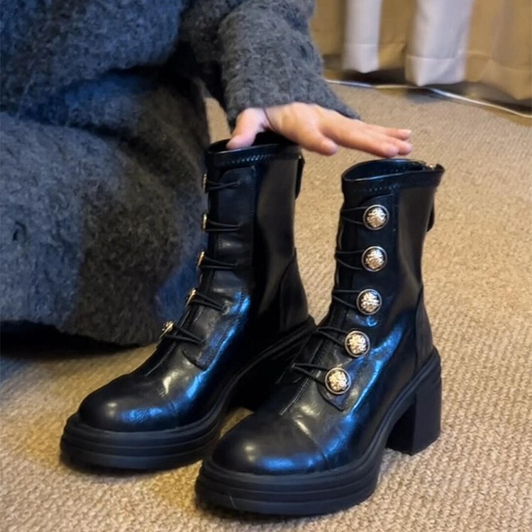 Cowhide Version ~ Boots Thick-Soled High-Heeled Short Boots for Women 2025 New Autumn and Winter Badge Small Gold Buckle Slim Boots