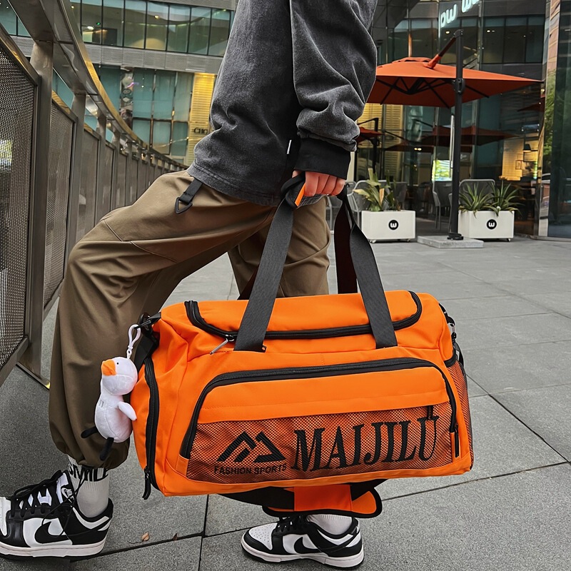 New Travel Bag with Large Capacity for Weekend Overnight Stays, Fitness, Yoga Training, Storage Bag, Business Trip Luggage Bag, Portable New Travel Bag with Large Capacity for Weekend Overnight Stays, Fitness, Yoga Training, Storage Bag, Business Trip Luggage Bag, Portable