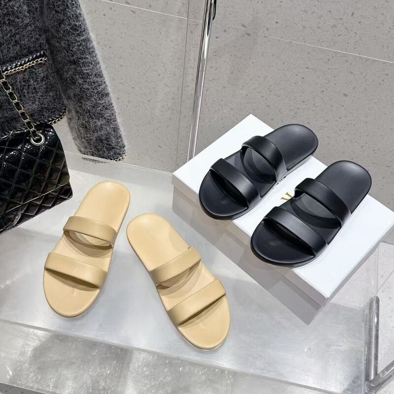 シープスキンバージョン~女性用の新しいラウンドトゥオープントゥサンダル、厚底、快適な本革カジュアルビーチサンダル、夏|undefined