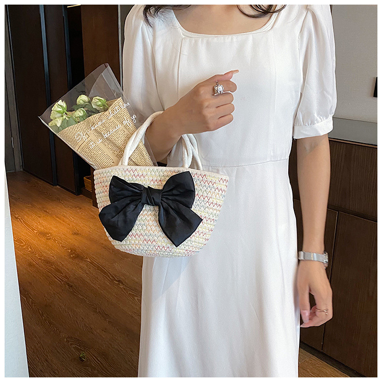 Women's Medium Straw Bow Knot Vacation Beach Bucket Open Straw Bag display picture 11