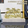 客厅家居高档金属摆件