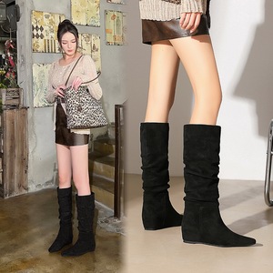 6632-51 women&apos;s retro high rise stacking boots with French pointed tips, slim and tall boots, not over the knee lon