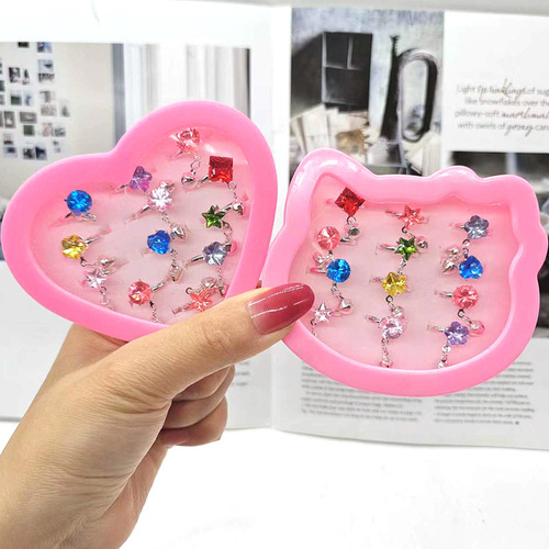 New children's ring 12 love boxed rhinestone hand ornaments girl toy ring foreign trade supply rhinestone meson