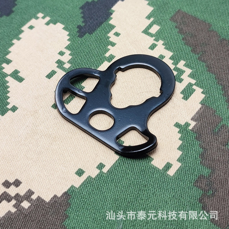 Tactical toy accessories, gate support clip, steel four-hole butterfly ring strap buckle, dropshipping available.