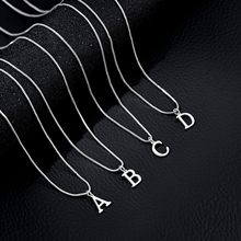 跨境热销A-Z不锈钢26英文字母新款项链女不锈钢盒子锁骨链不掉色