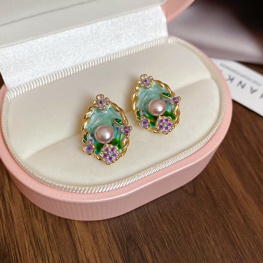 Pendientes exagerados de vintage medieval Pendientes de perlas geométricas de aceite de gota de diamantes de aguja de plata femenina Pendientes retro de sentido avanzado