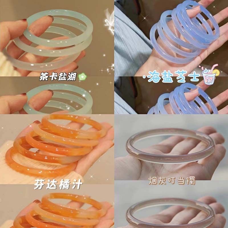 复制_小红书抖音热卖同款玻璃仿玉超细款叮当镯细.jpg