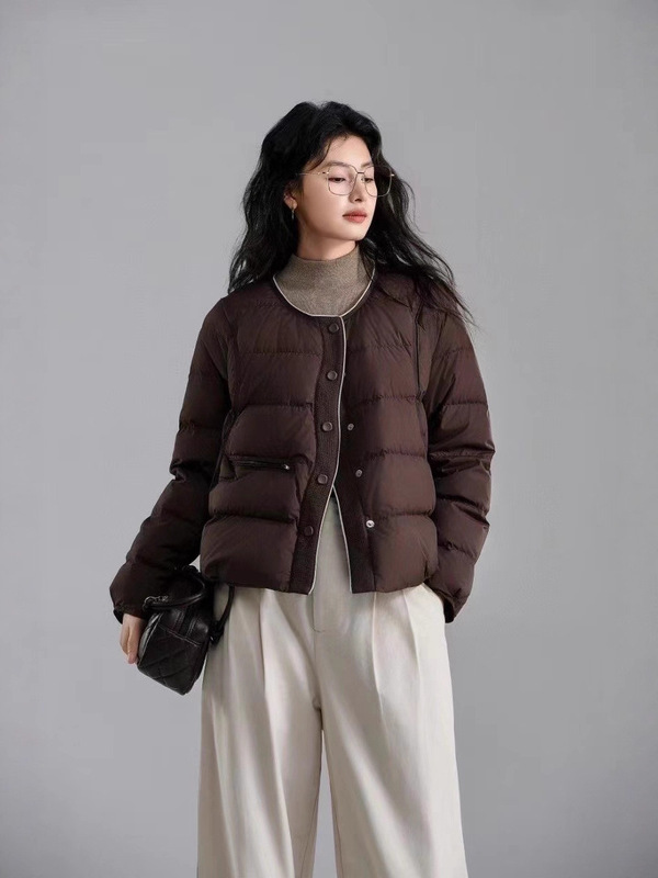 轻薄短款简约羽绒服女2025冬季新款时尚圆领宽松白鸭绒保暖外套潮|undefined