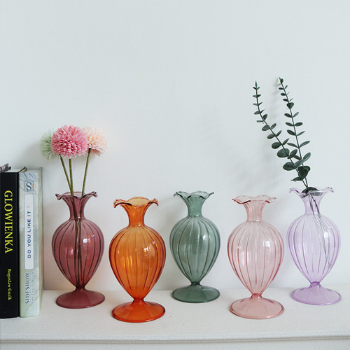 Elegant and Minimalist Glass Vase with Vintage Style, Large belly, suitable for living room, home, study, bedside decoration, lily.