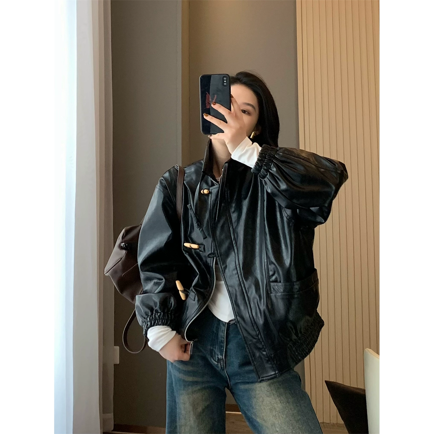 Zedejiayi Nordic cool girl~Retro motorcycle style glossy horn buckle collar silhouette jacket leather jacket