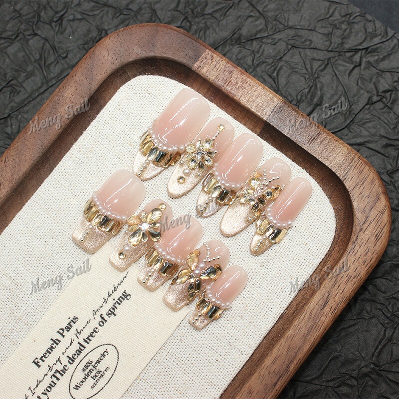 【Graceful Dance】Purely Handmade Wearable Nail Art with Cat's Eye Zirconia, Sparkling Diamonds, Gemstone Phototherapy Soft Nail Tips, Removable 【Graceful Dance】Purely Handmade Wearable Nail Art with Cat's Eye Zirconia, Sparkling Diamonds, Gemstone Phototherapy Soft Nail Tips, Removable