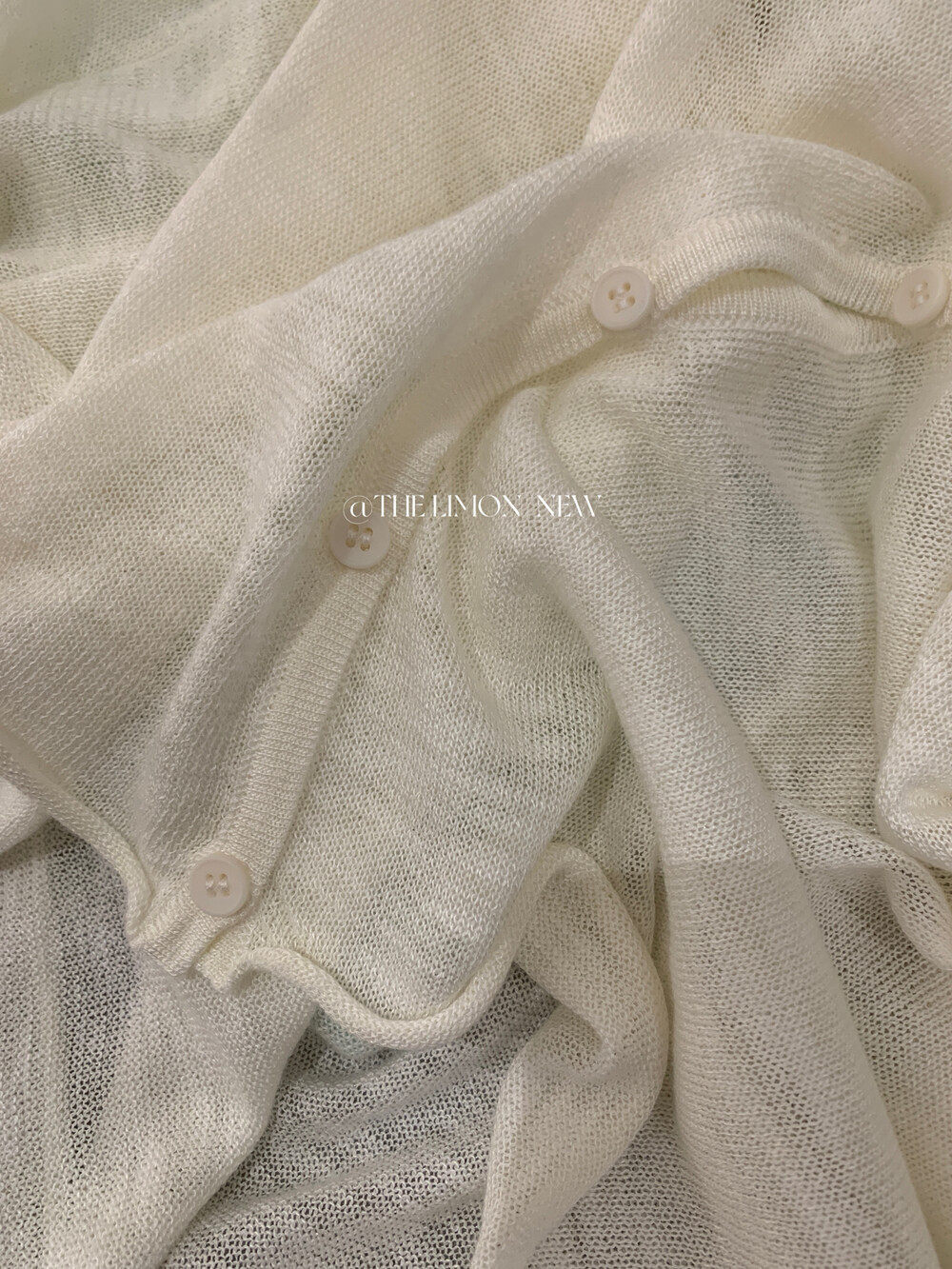 Áo khoác cardigan nữ cổ tròn chất liệu tre đũi chống nắng mỏng nhẹ — Đỏ thẫm, Xám cacbon, trắng ngà, xanh nhạt chi tiết 24