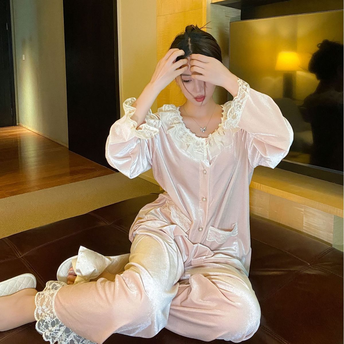 [Terciopelo de oro] pijamas de estilo francés para mujeres 2023 nuevo desgaste casero estilo corte dulce pijamas traje de manga larga Otoño e Invierno