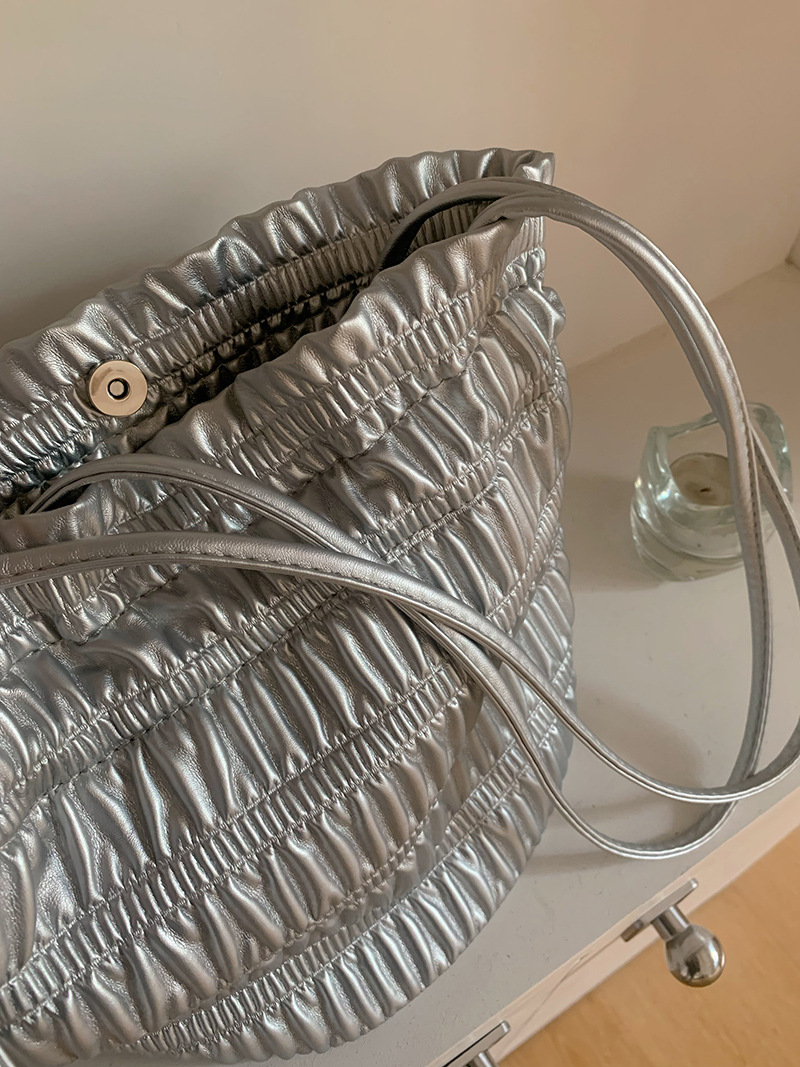 Korean INS niche design, gentle soft leather pleated drawstring bucket bag, one shoulder fashionable texture, silver_voghion.com