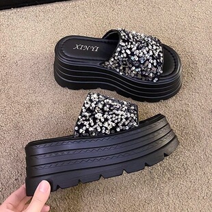 ��Ů�L�����ЬŮ�r���⴩2026���ļ��¿�����9cm��Ƭ�ɸ�һ����
