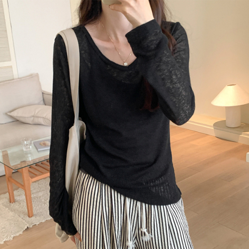 검은색