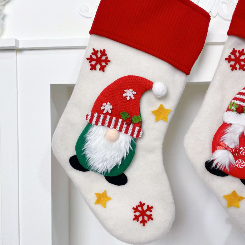 国境を越えた新しい小人無顔老人クリスマス靴下クリスマスツリーペンダントクリスマスプレゼント袋シーンはキャンディー靴下を飾る|undefined