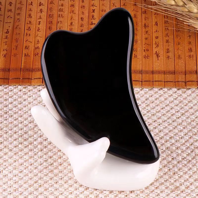 牛の角のイルカの切れの美容の三角の切れの牛の角のスクレーパーの牛の角の顔は牛の角の櫛のメーカーを剃ります。|undefined