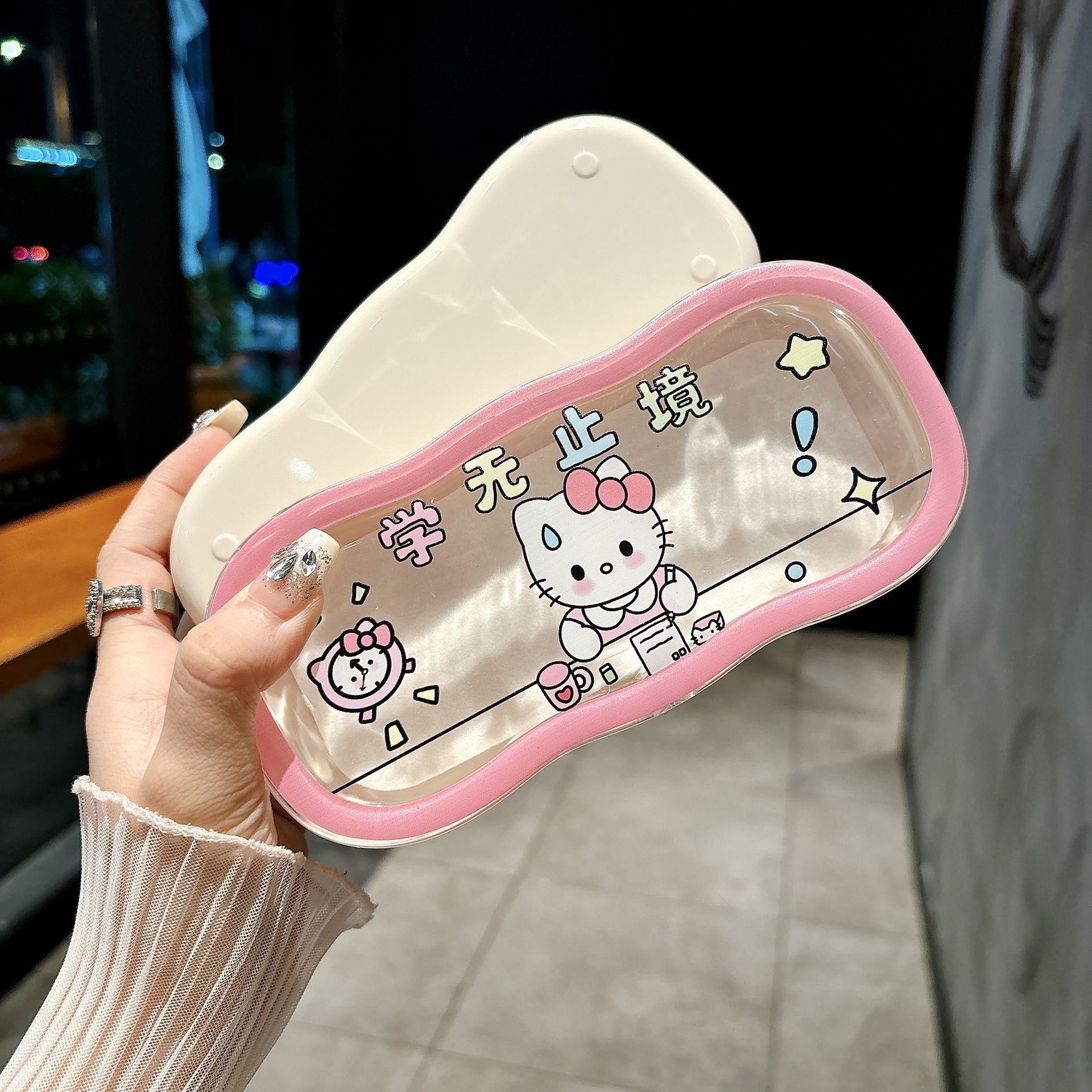 Caja de gafas transparentes de borde de la nube, alta sensación de almacenamiento portátil, niños, niños, niños, estudiantes, lindos, caja de gafas al por mayor