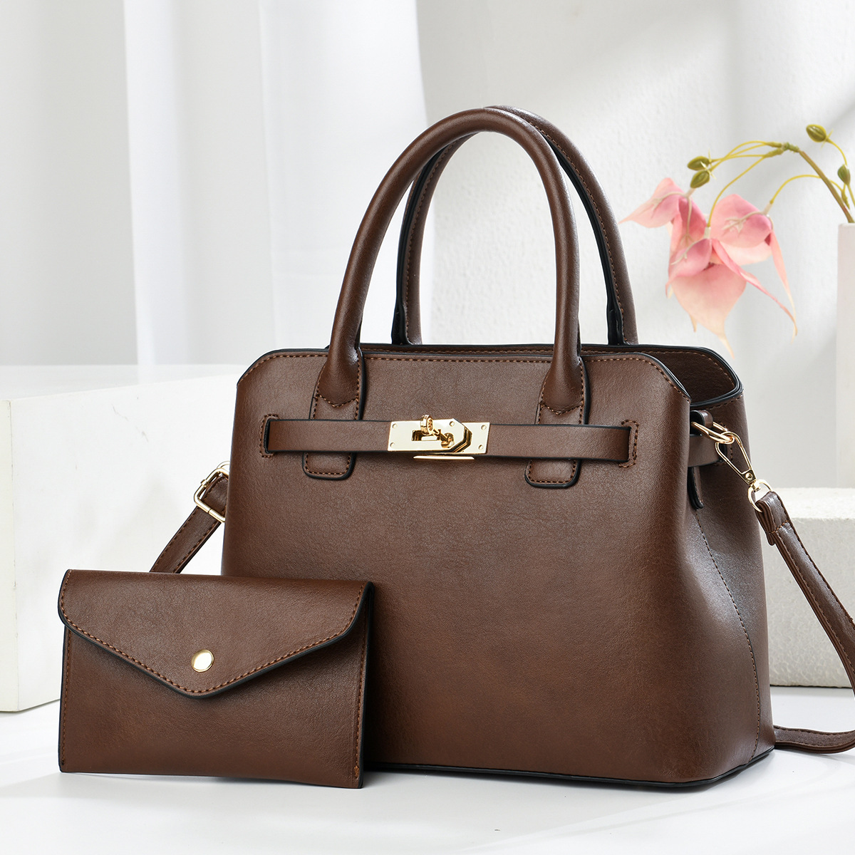 Dos paquetes de bolsos casuales bolsos de mano de otoño nuevo estilo de moda de color sólido mochila de viaje bolsos de hombro bolsos transfronterizos