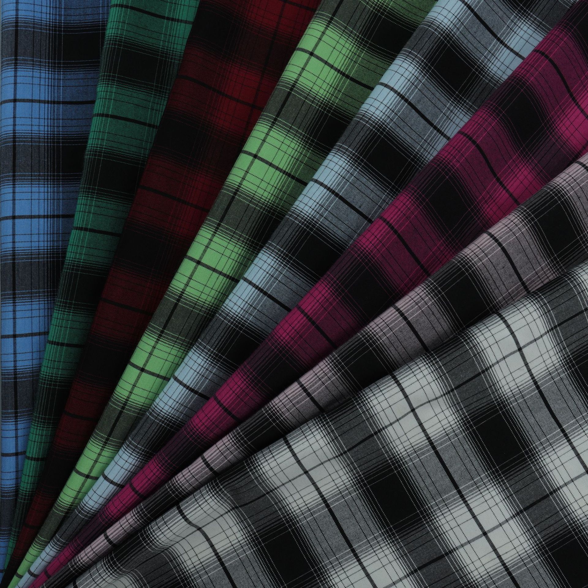 TR梭织新款格子甜美学院风减龄吊带连衣裙亲肤肌理感时装百搭面料