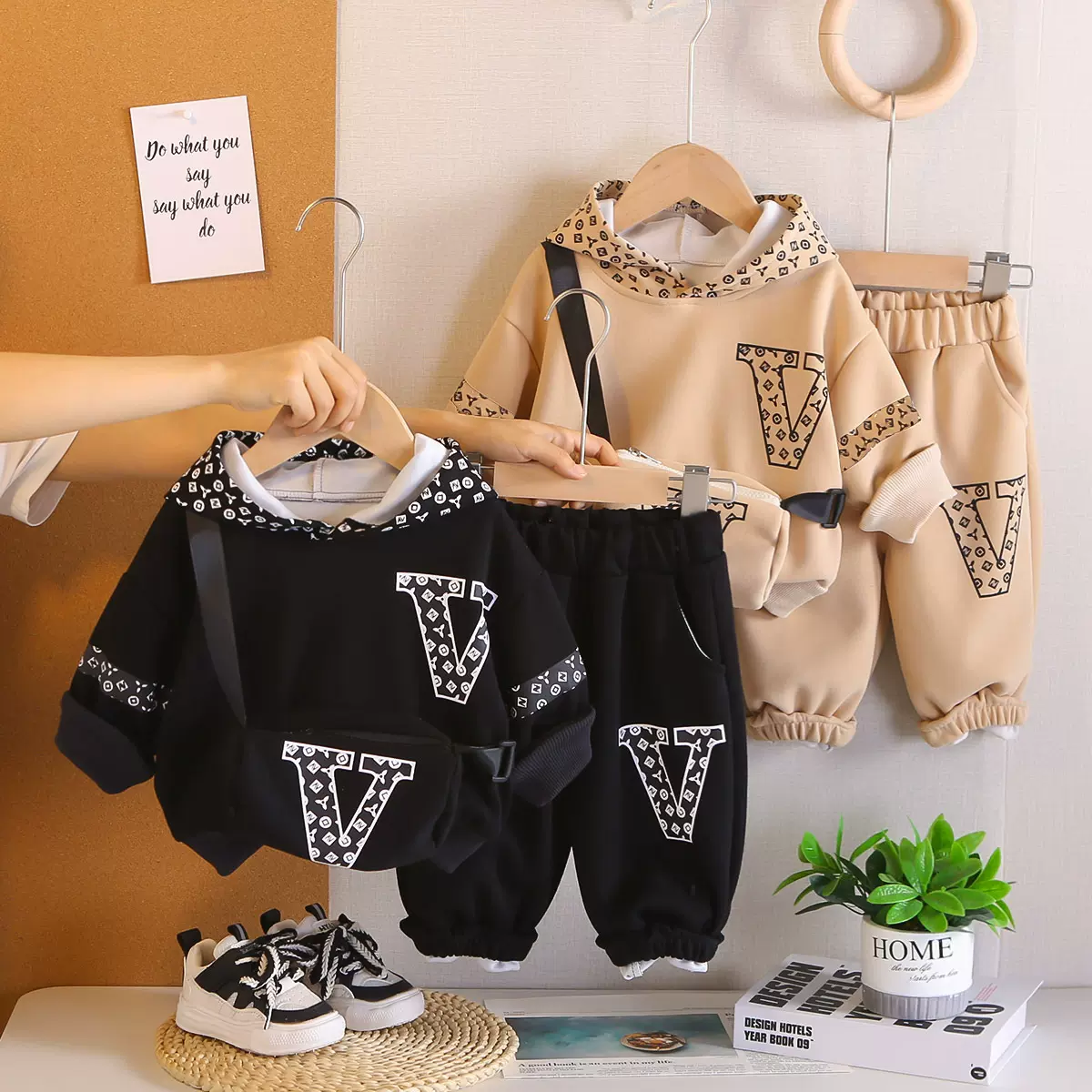 工厂拿货2025连帽卫衣包包套装1-3-5岁新款批发长袖2秋装街头休闲