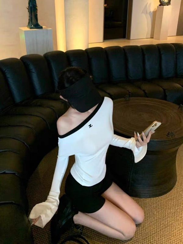 cour法国品牌jennie同款经典刺绣LOGO拼色织带一字肩露肩长袖T恤|undefined