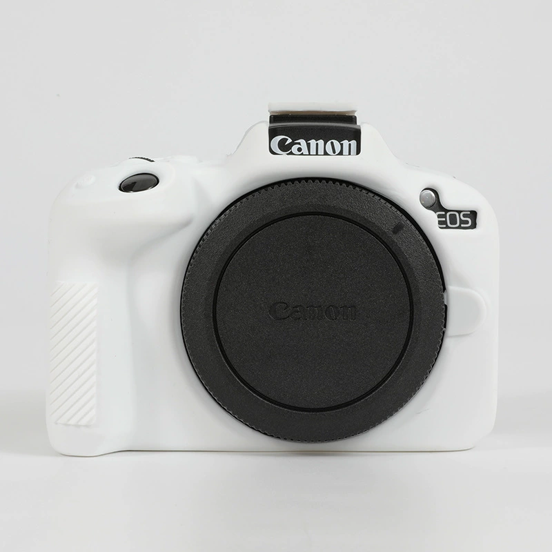 Силиконовый защитный чехол (Canon R50) — глянцевый резиновый чехол, лёгкий 22×13×1 см