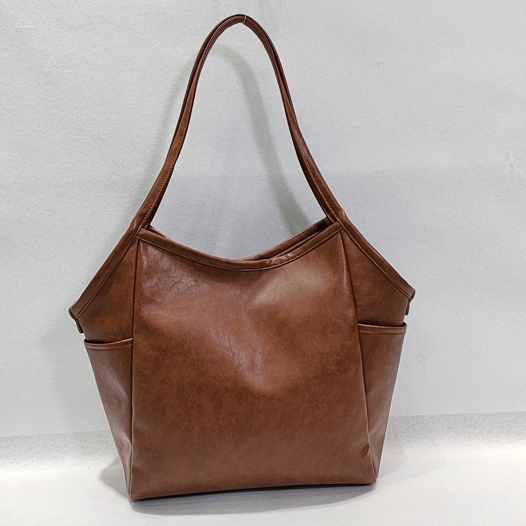 2023 Neue Ölwachspflanze Weiche Große Kapazität Eine Schulter Einfache Damentasche_voghion.com