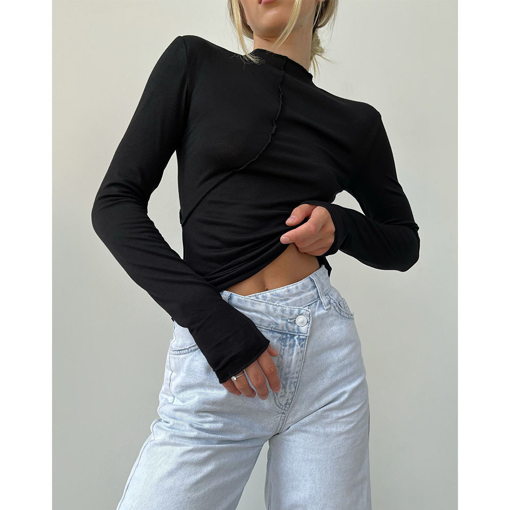 Half high neck base shirt with spring trend slanted edge splicing design, elastic slim fit long sleeved T-shirt_voghion.com