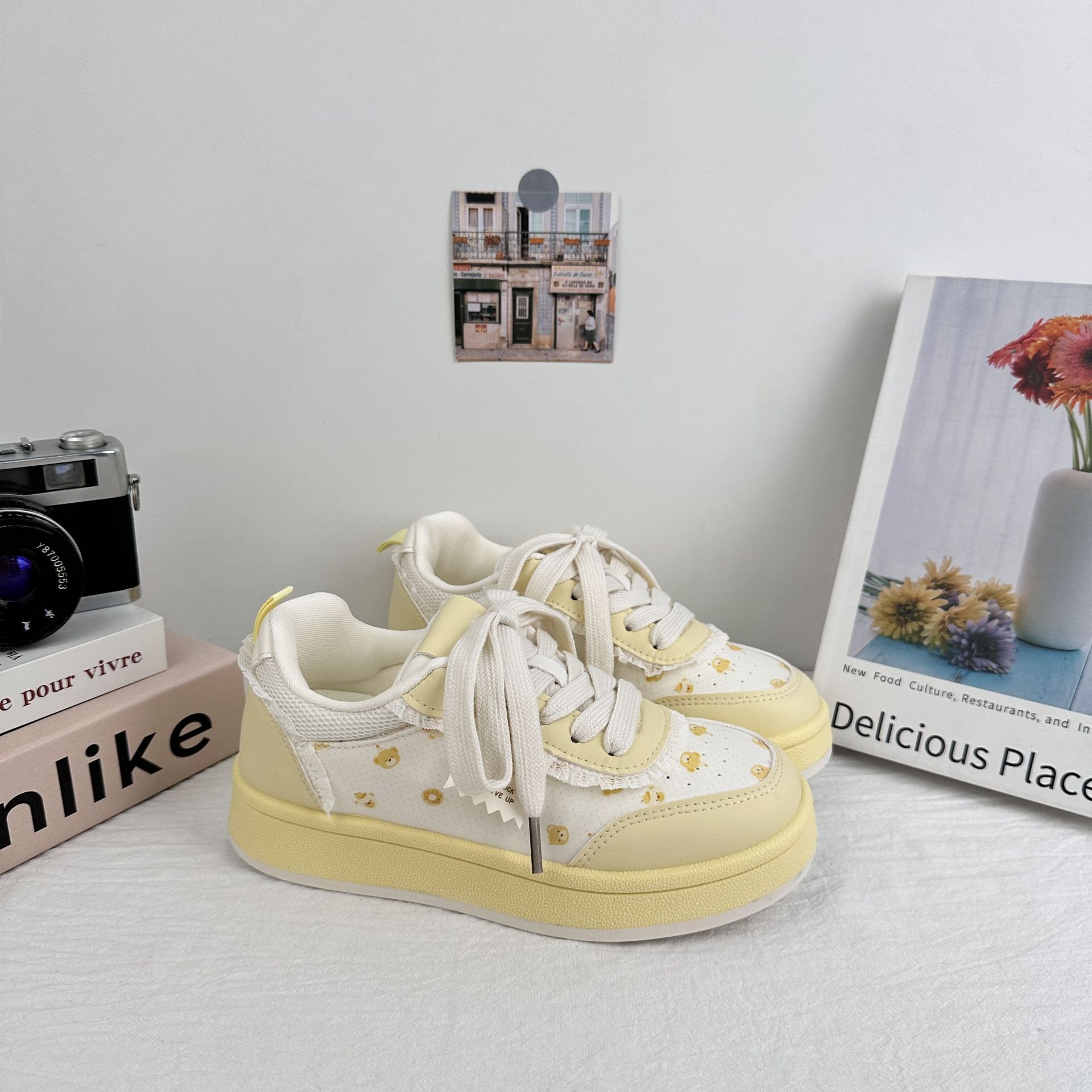 Zapatillas de olas lejanas, zapatos blancos finos de verano, zapatos de pan de nicho de todo fósforo, zapatos de mujer, nuevas zapatillas de deporte casuales 2025