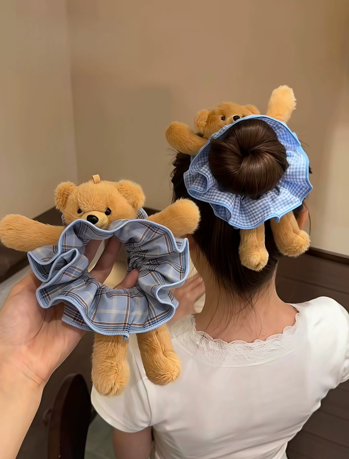 Plaid bear scrunchie, cute plush hair tie for girls, suitable for bun hairstyles, commuting high ponytail scrunchie, versatile hair accessory
