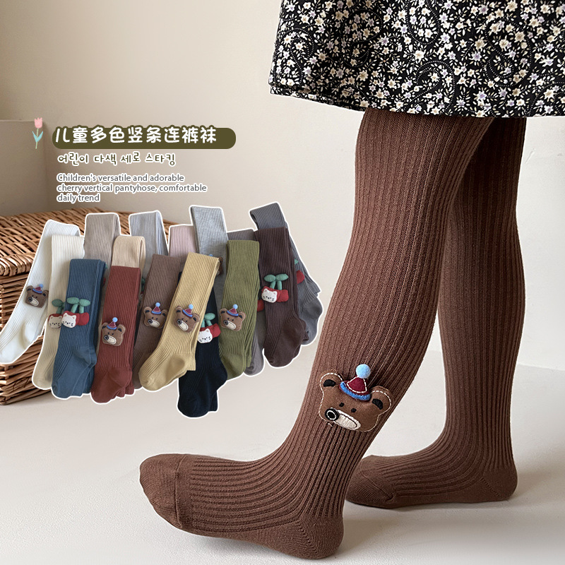 Otoño nuevo oso de cereza de dibujos animados calcetines para niños vestidos con calcetines para niños pequeños y medios