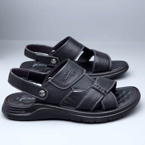 Summer new first-layer cowhide men's casual beach shoes middle-aged and elderly genuine leather slippers open-toed dad sandals on behalf of