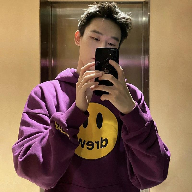 Drew 스마일리 후드티 다크 퍼플
