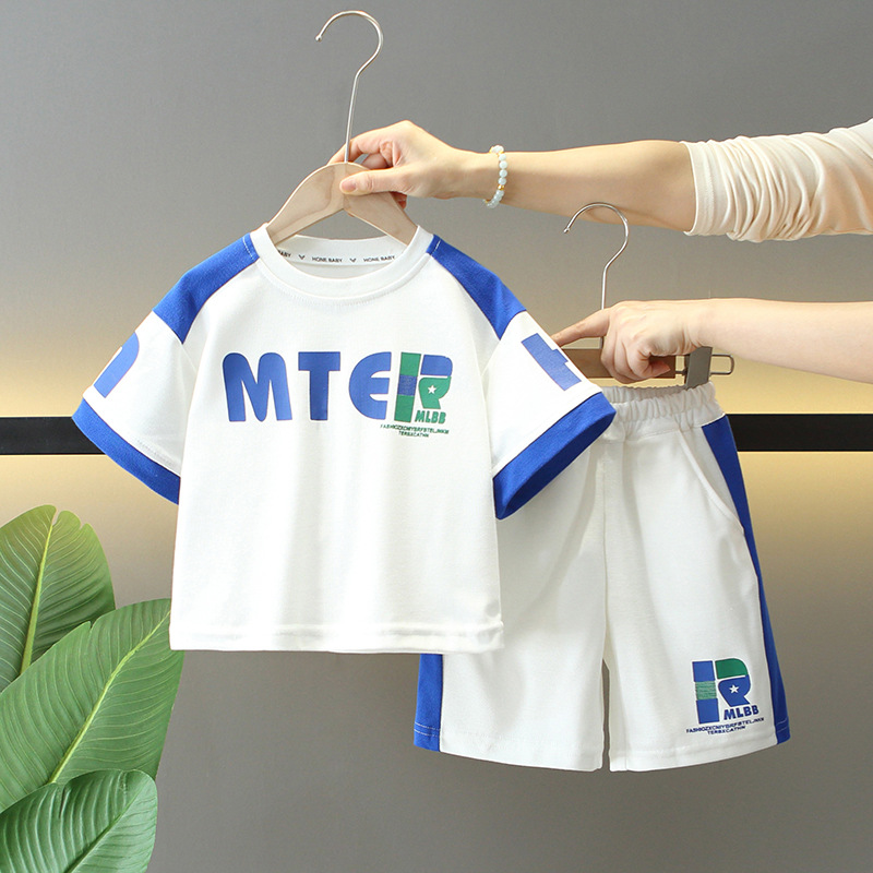Traje de verano de manga corta para niños 8080, nuevo estilo 2026, ropa deportiva para niños, ropa de verano para niños pequeños, ropa a la moda
