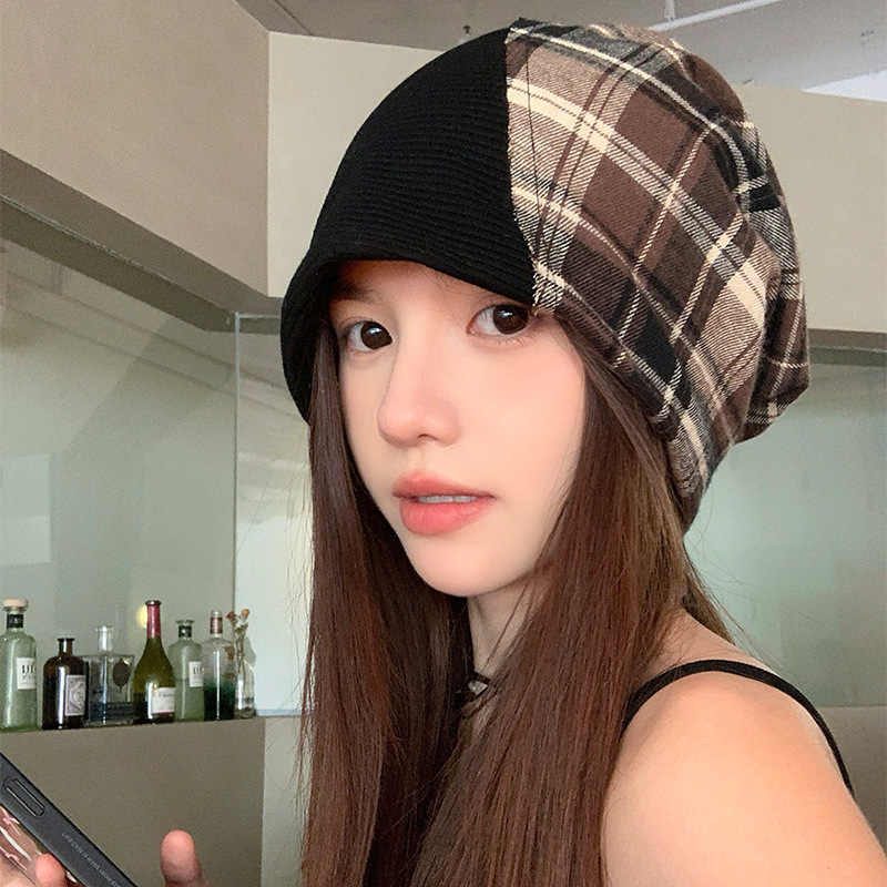 Sombrero japonés retro empalmado para mujeres primavera y verano suelto versátil para mostrar la cara pequeña gorra fría perezosa sombrero