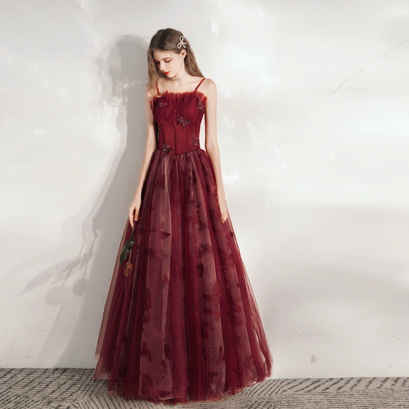 Winter red wedding dress for bride, long skirt, western style