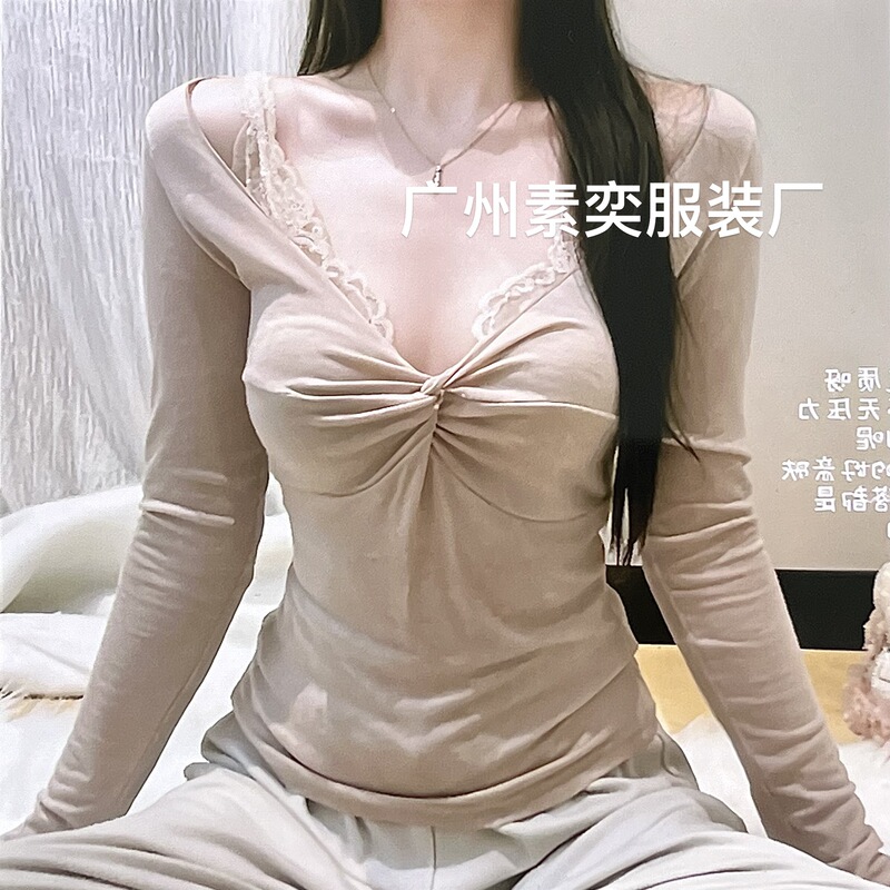 Korean-Style Women's Clothing, European Goods, Lyocell Tencel Wool, High-End Twist V-Neck Base Layer, Autumn and Winter 2026 New Model