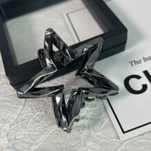 �����������ץ�AŮ���X�׸��Rβ�l�A���|�P�l�������~�A�^l��